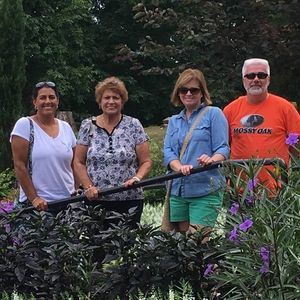 Meet your Posher, Stacy